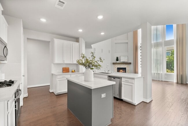 Building Photo - 2840 Jehlon Ln