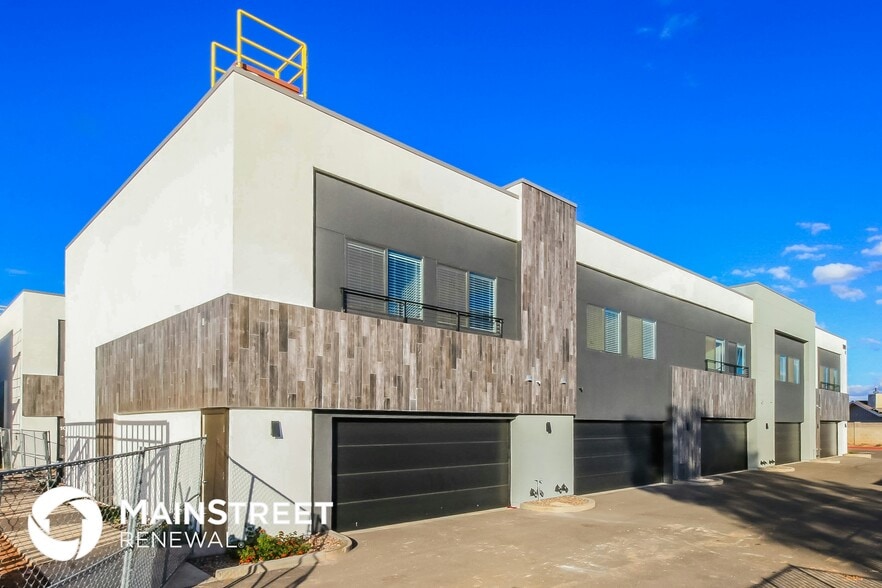Building Photo - 1119 S Stapley Dr