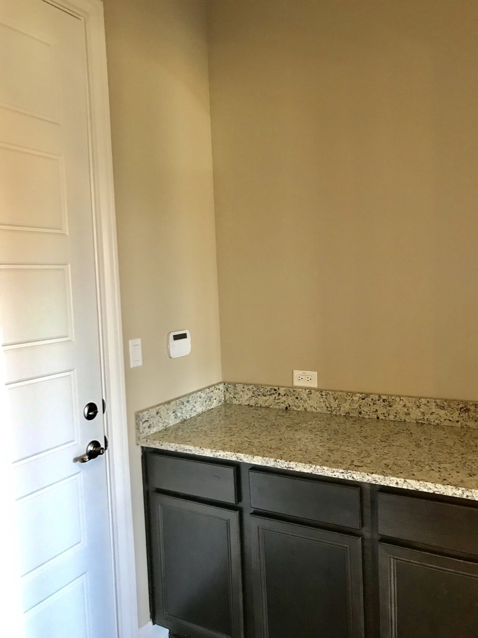 Mud room entry - 3750 E Palm Valley Blvd