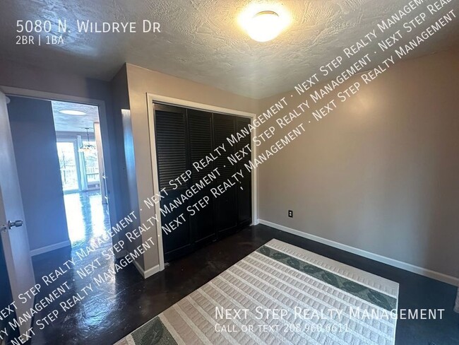 Building Photo - 5080 Wildrye Dr