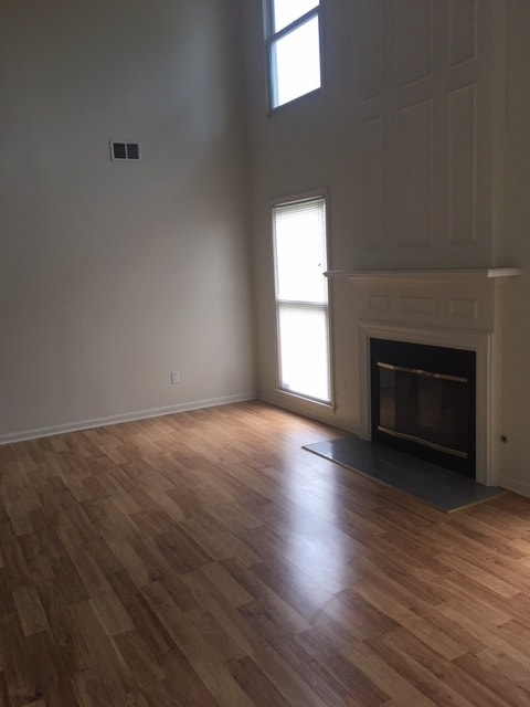 Building Photo - Spacious 2 Story In Willow Bend           ...
