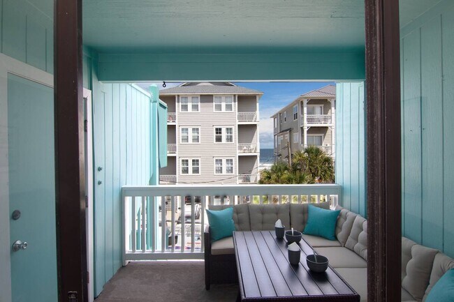 Building Photo - 1601 Carolina Beach Ave N