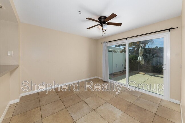 Building Photo - 1588 Elegante Ct