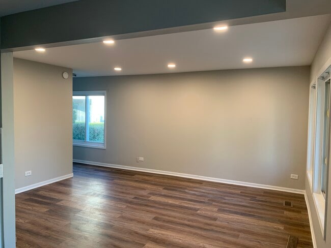 Building Photo - 7529 Bristol Ln