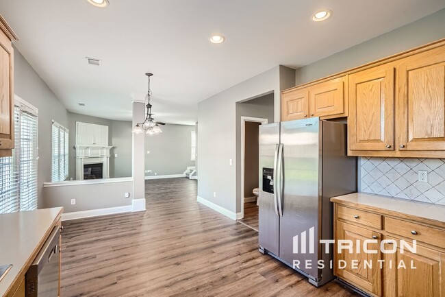 Building Photo - 1265 Leisure Lake Dr