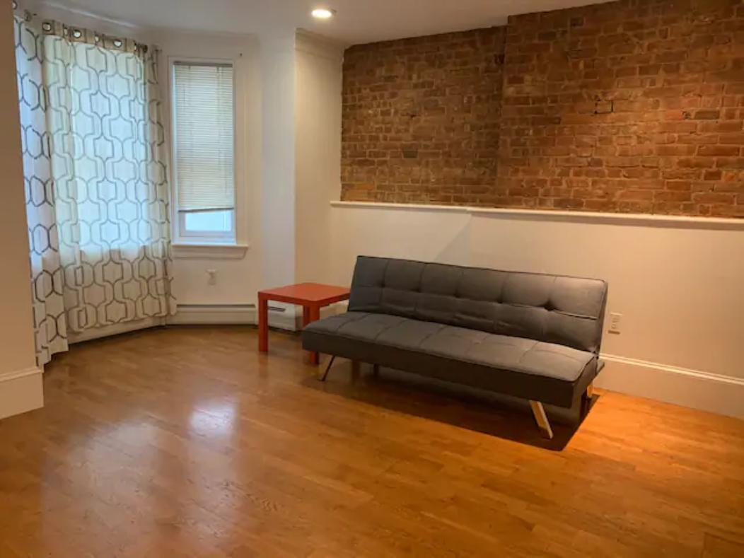 Building Photo - 63 Van Reipen Ave