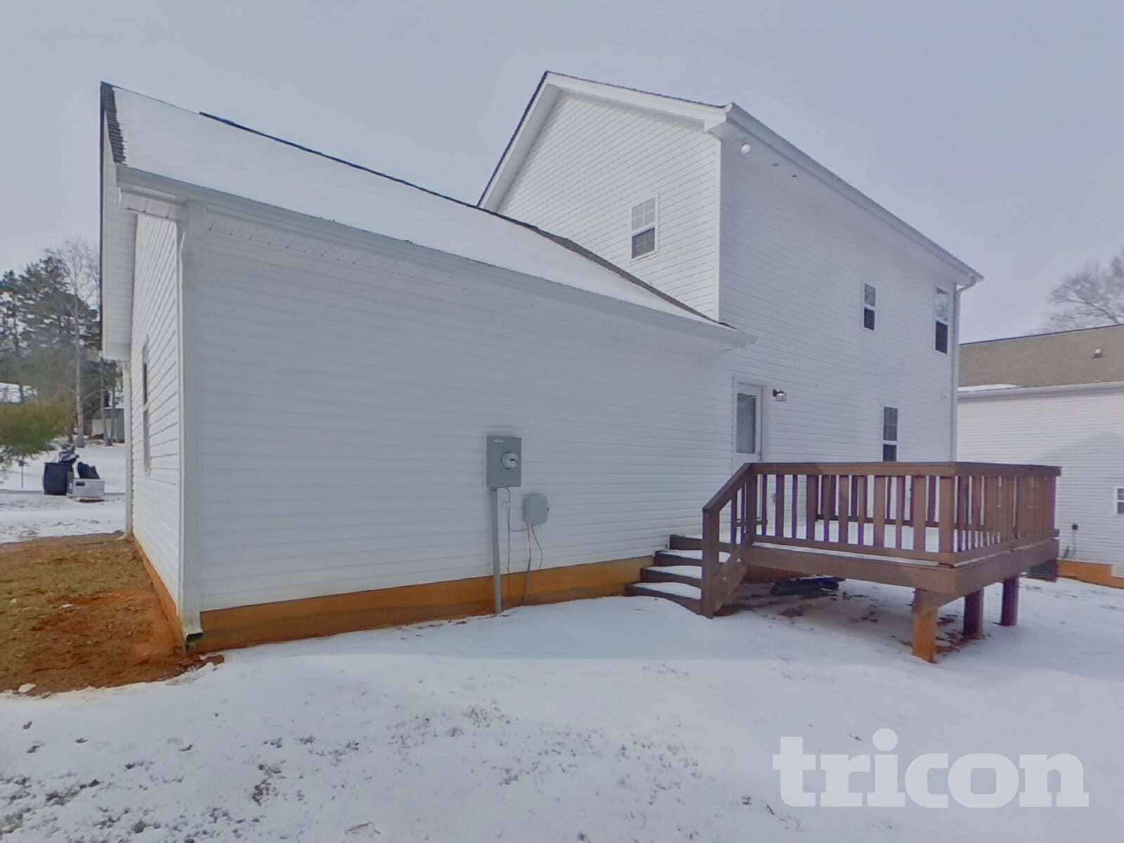 Building Photo - 417 Brookfield Dr