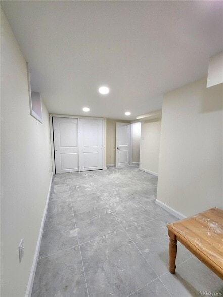 Building Photo - 306 Beebe Rd