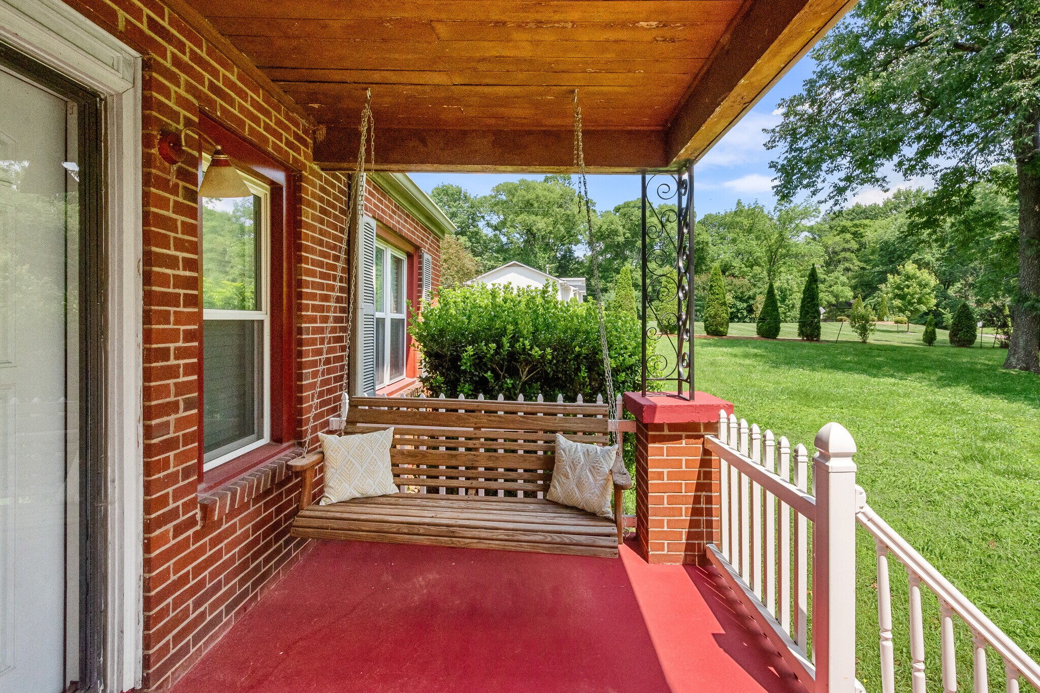Building Photo - 1208 Currey Rd