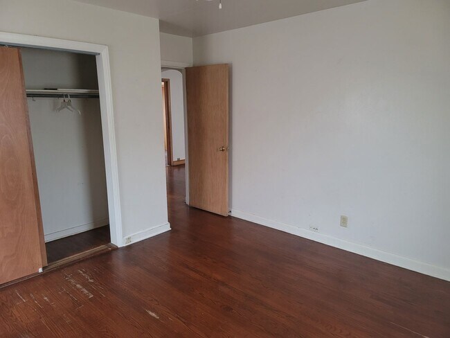 Building Photo - 4510 W Capitol Dr