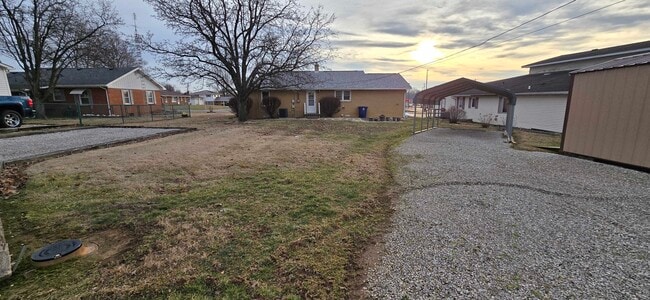 Building Photo - 107 N 2nd Ave