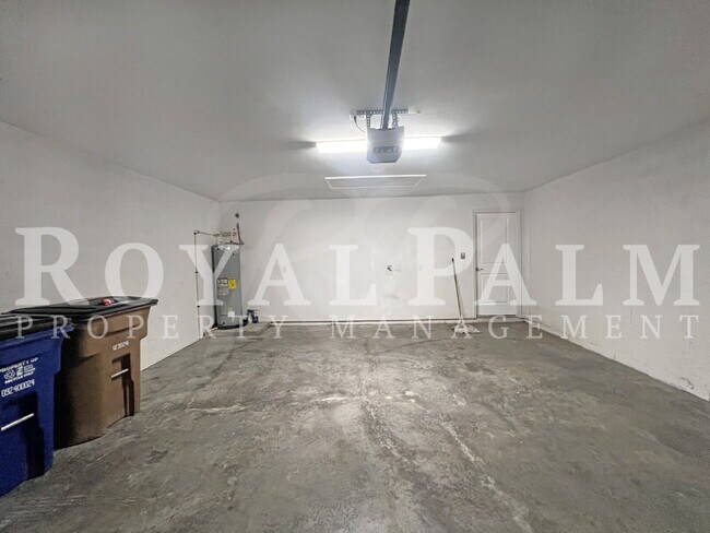 Building Photo - 2908 15th St W