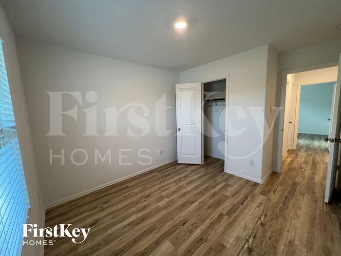 Building Photo - 3315 Aster Mdw Wy