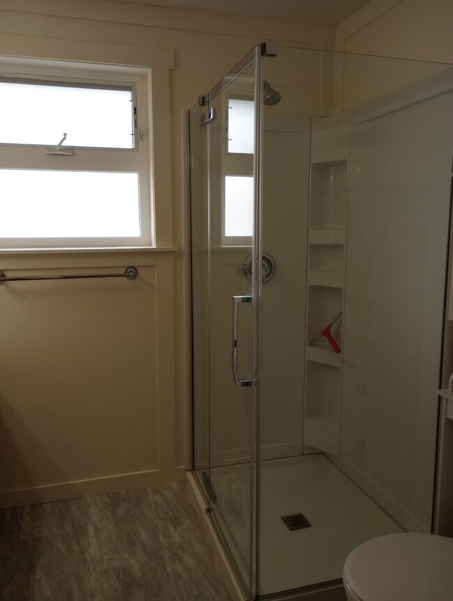 Building Photo - 4421 Sucia Dr