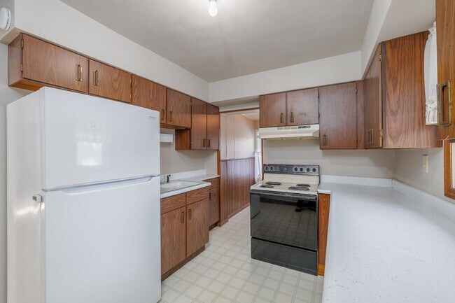 Building Photo - 138/140 Martin St