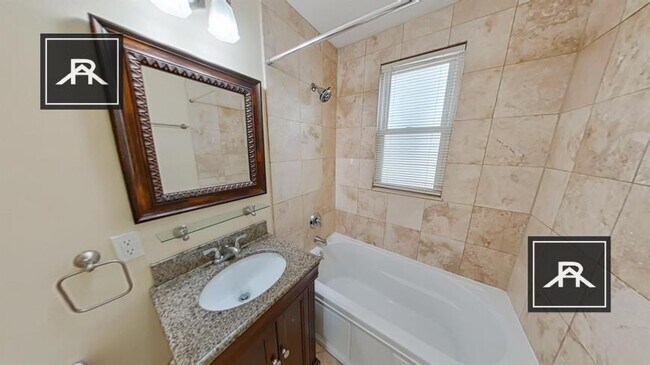 Building Photo - 4 bedroom in Boston MA 02120