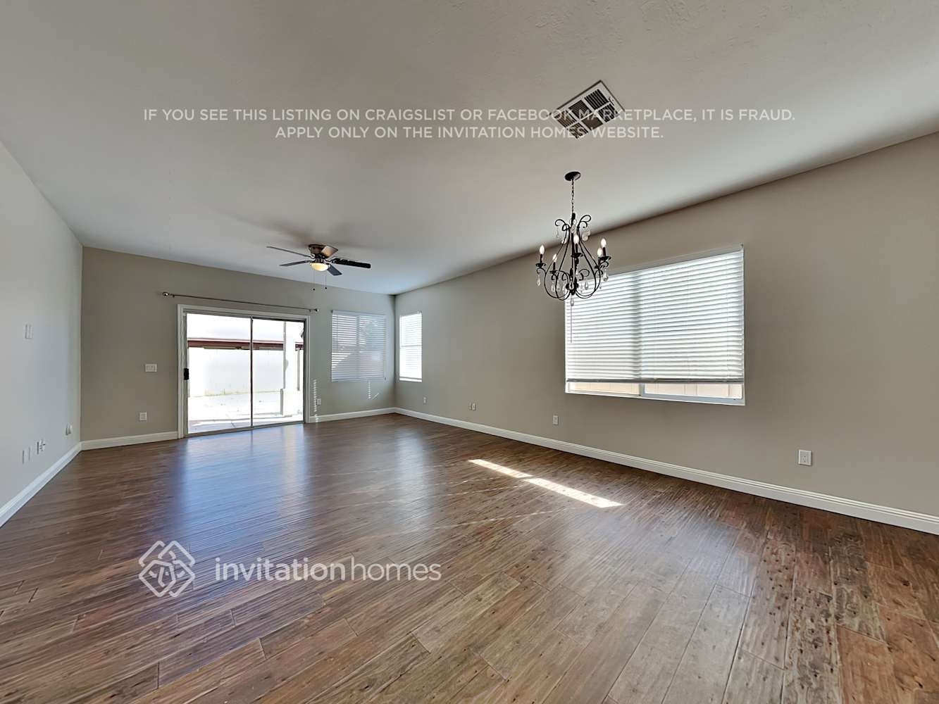 Building Photo - 686 E Colt Ct