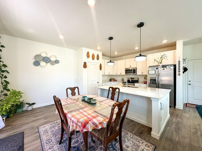 Building Photo - 9049 Bondcliff Ln