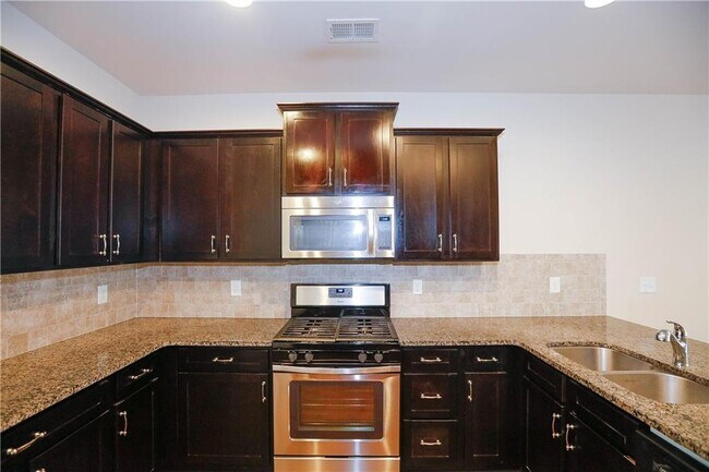 Building Photo - 314 Barbados Ln