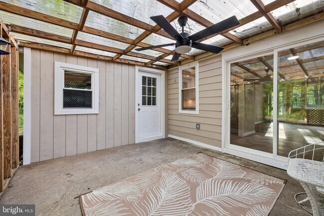 Building Photo - 17360 Tripoli Blvd