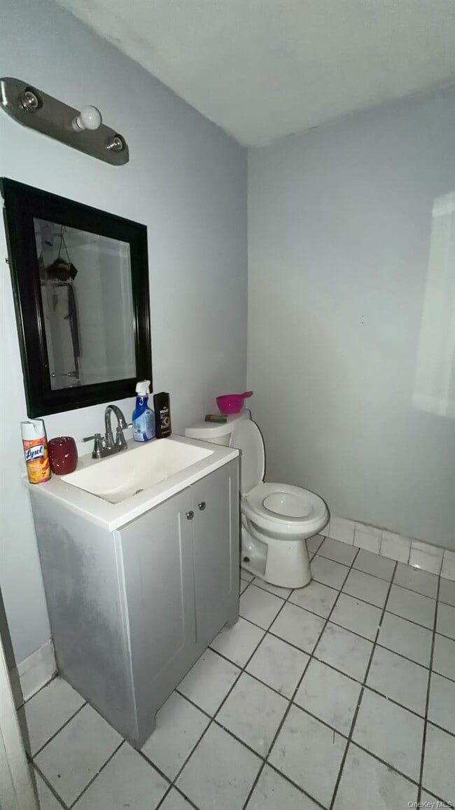 Building Photo - 1234 Hoe Ave