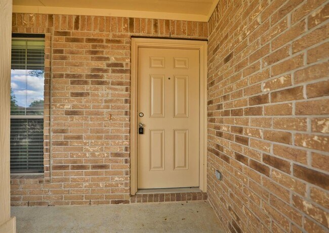 Building Photo - 20427 Shiloh Mist Ln