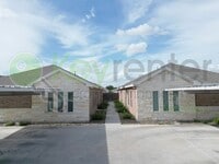 Building Photo - 3B/2B Gated Community, Pet friendly- Edinburg TX