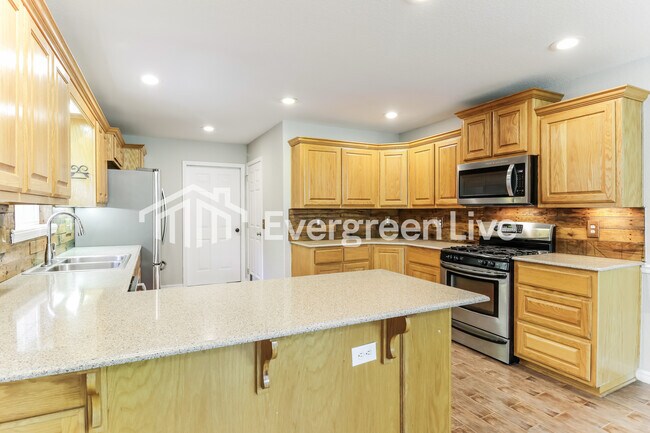 Building Photo - 9 Ormskirk Ln