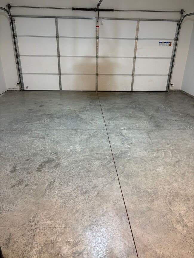 Building Photo - Stunning Fully Renovated 3BR in Spokane Valley