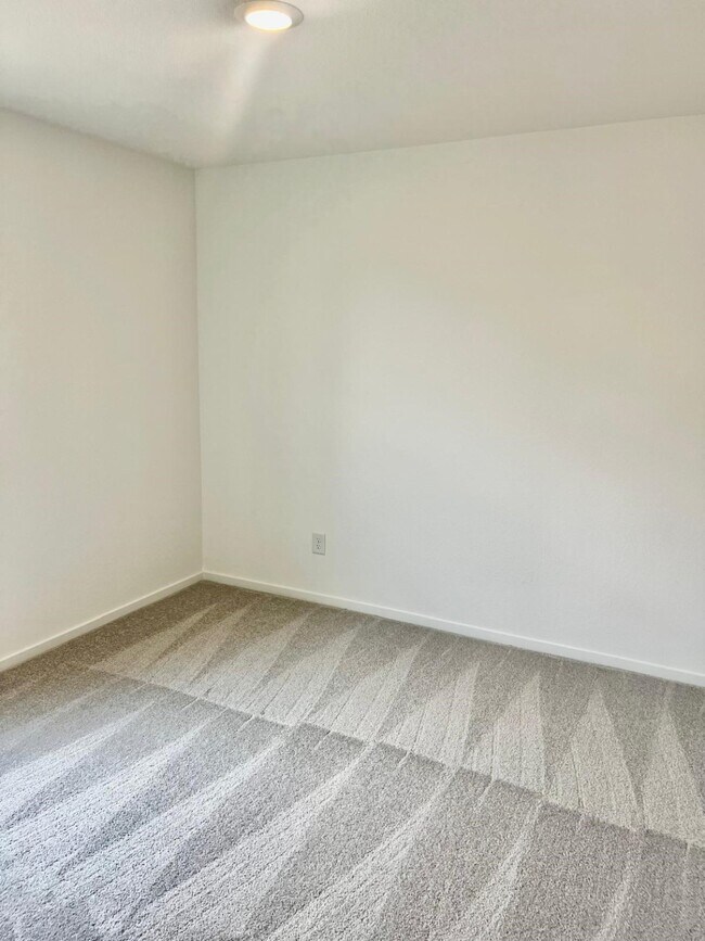 Building Photo - 29018 Great Flatland Trl