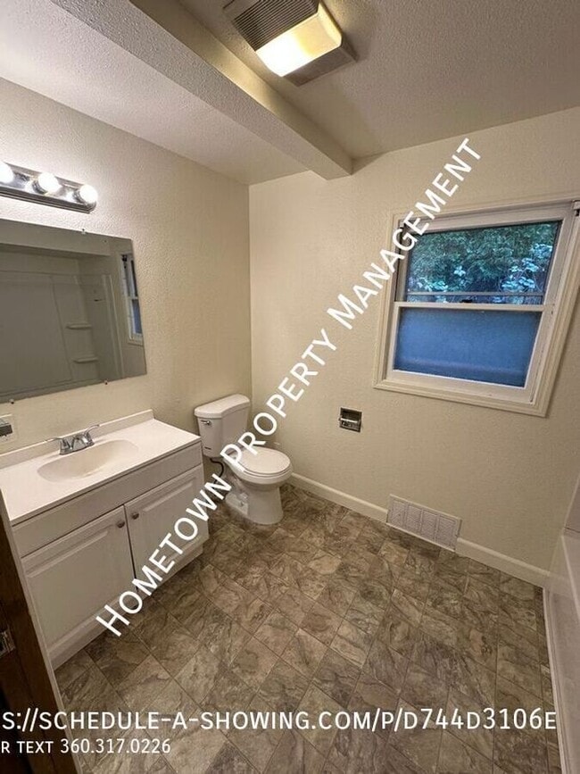 Building Photo - 4904 14th Ave SE