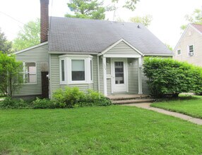 Building Photo - Quaint Cape Cod in Kalamazoo