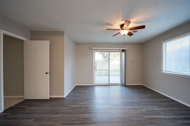 Building Photo - 8319 Wind Willow Dr
