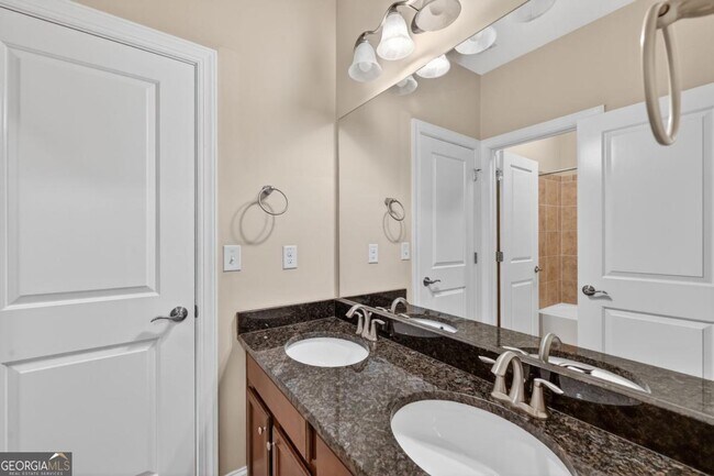 Building Photo - 5327 Whitney Landing