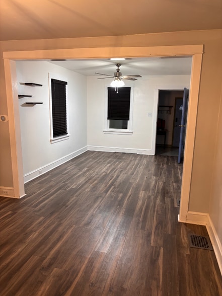 Building Photo - 126 Yale Rd