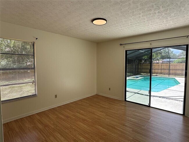 Building Photo - 3818 Hanover Hill Dr