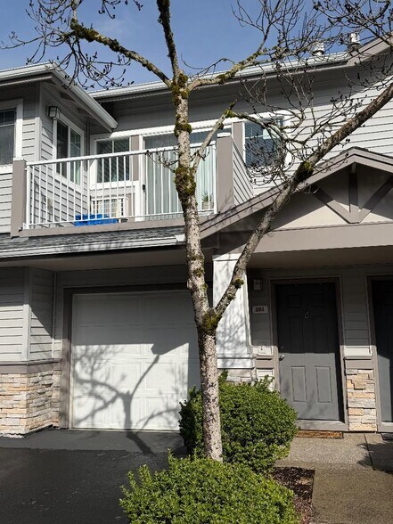 Building Photo - 15130 SW Mallard Dr