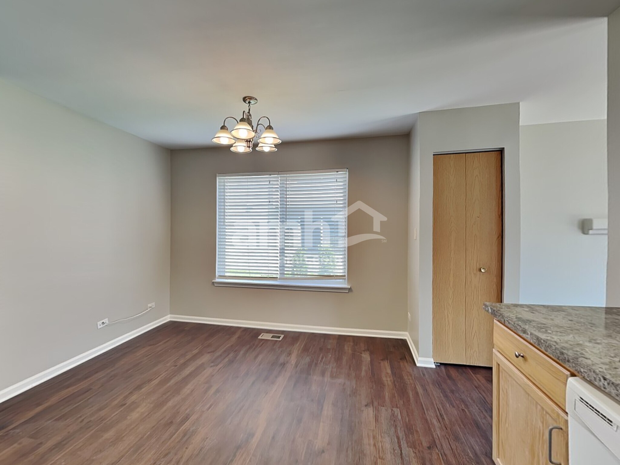 Building Photo - 97 W Amberley Drive