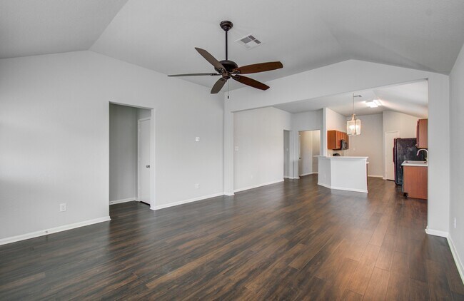 Building Photo - 2015 Upland Plover Ct