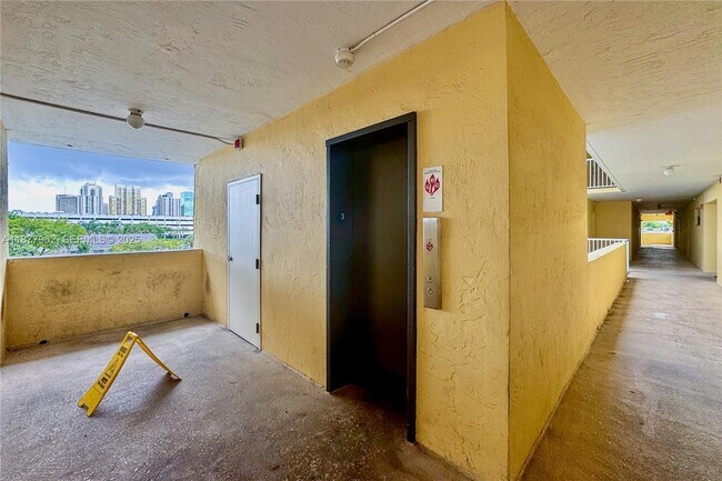 Building Photo - 7410 SW 82nd St