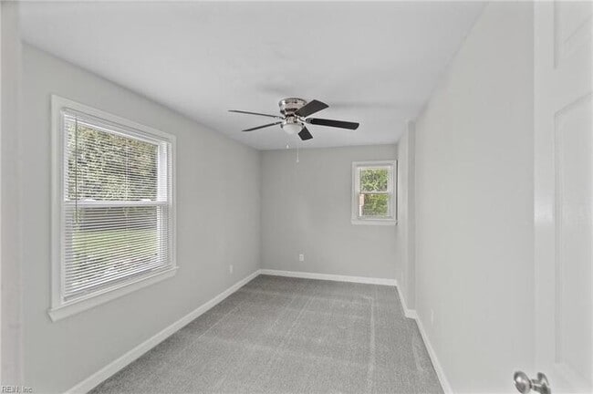 Building Photo - 218 Beechwood Ave