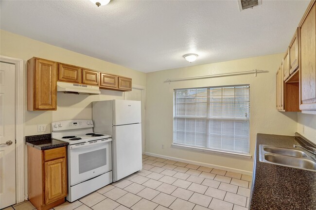 Building Photo - 707 N Tennessee St