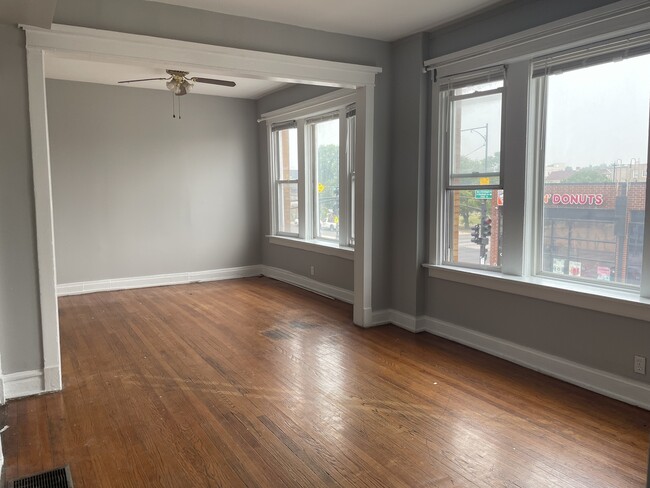 Building Photo - 1550 N Homan Ave.