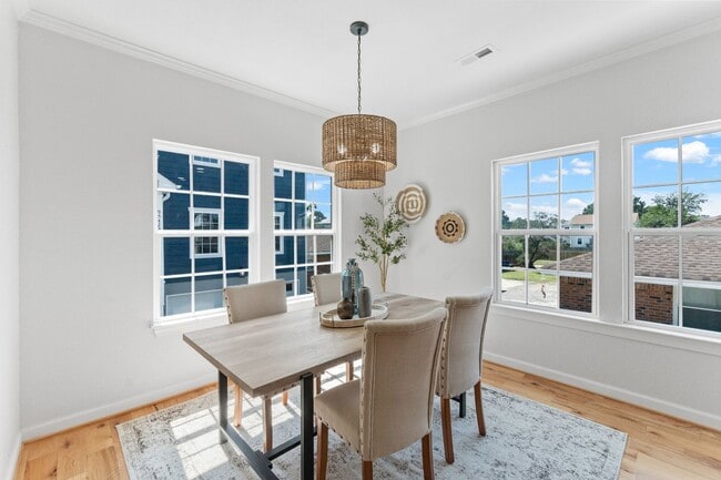 Building Photo - Brand-new condo in the heart of Ocean View.