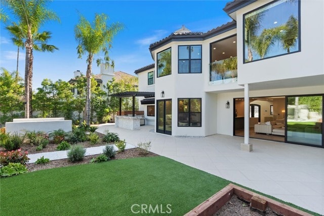 Building Photo - 17437 Oak Creek Ct