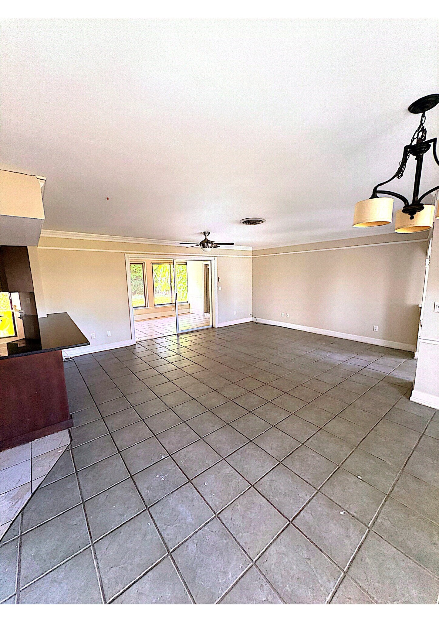 Building Photo - 1505 SE 36th St