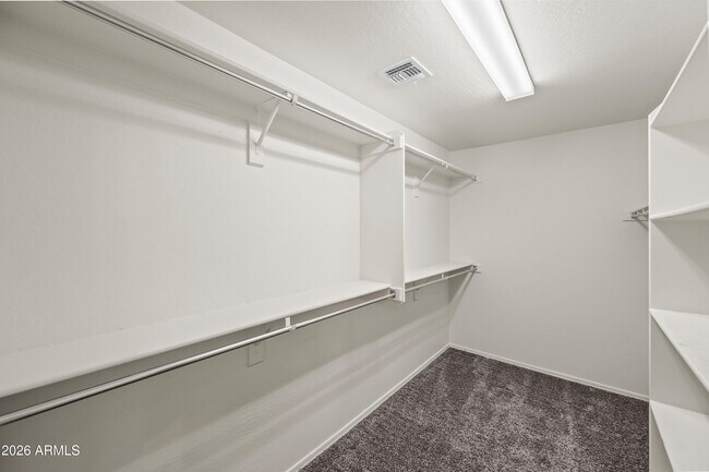 Building Photo - 472 N Ranger Trail
