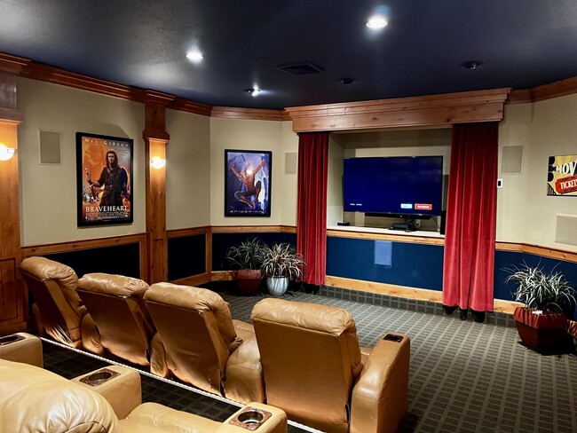 Building Photo - 6915 W 3rd St