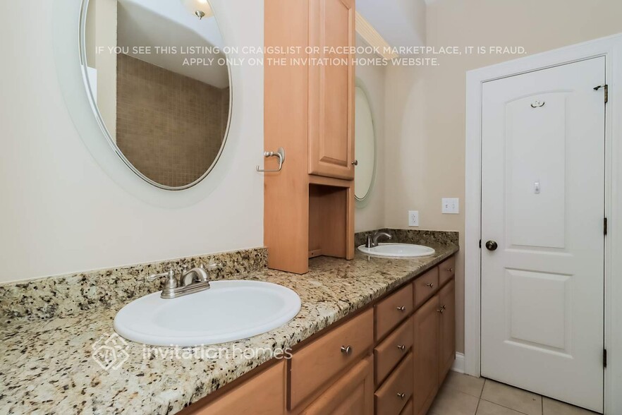 Building Photo - 137 Wildwood Cove Dr