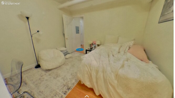 Building Photo - 16 Euston St